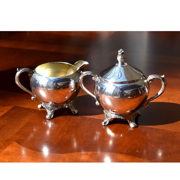 Vintage B Rogers Silverplate Cream Sugar Set Footed Gilt Interior 1224 - Picture 1 of 9